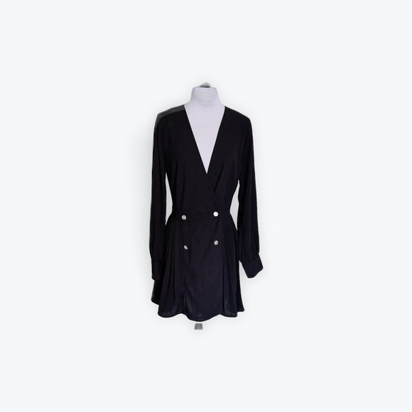 Missguided Dresses & Skirts - Missguided Black Double Breasted Pleated Mini Dress Long Sleeve V-Neck US 4
